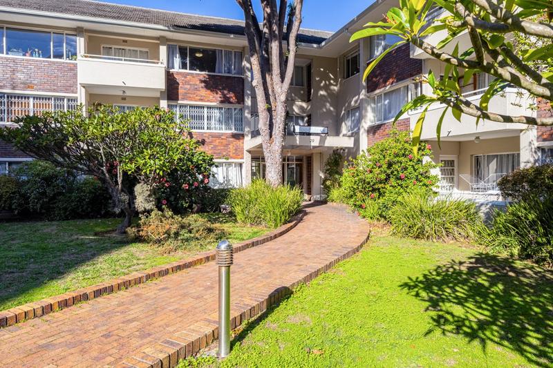 To Let 3 Bedroom Property for Rent in Rondebosch Western Cape